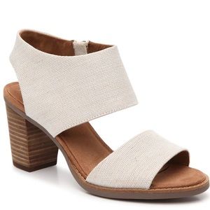 TOMS Majorca Block Heel Sandal in Natural - Size 11